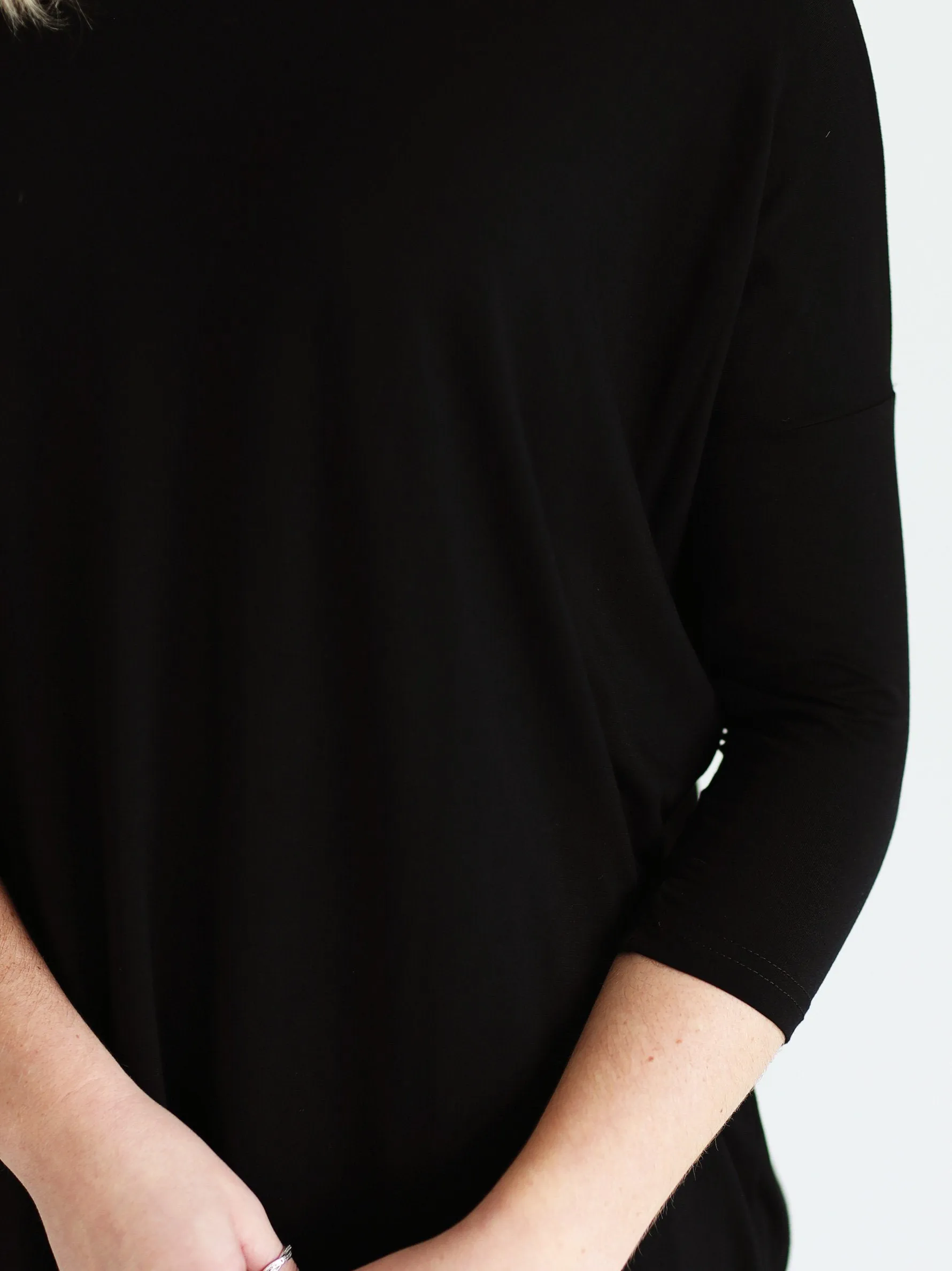 Black 3/4 Sleeve Tunic