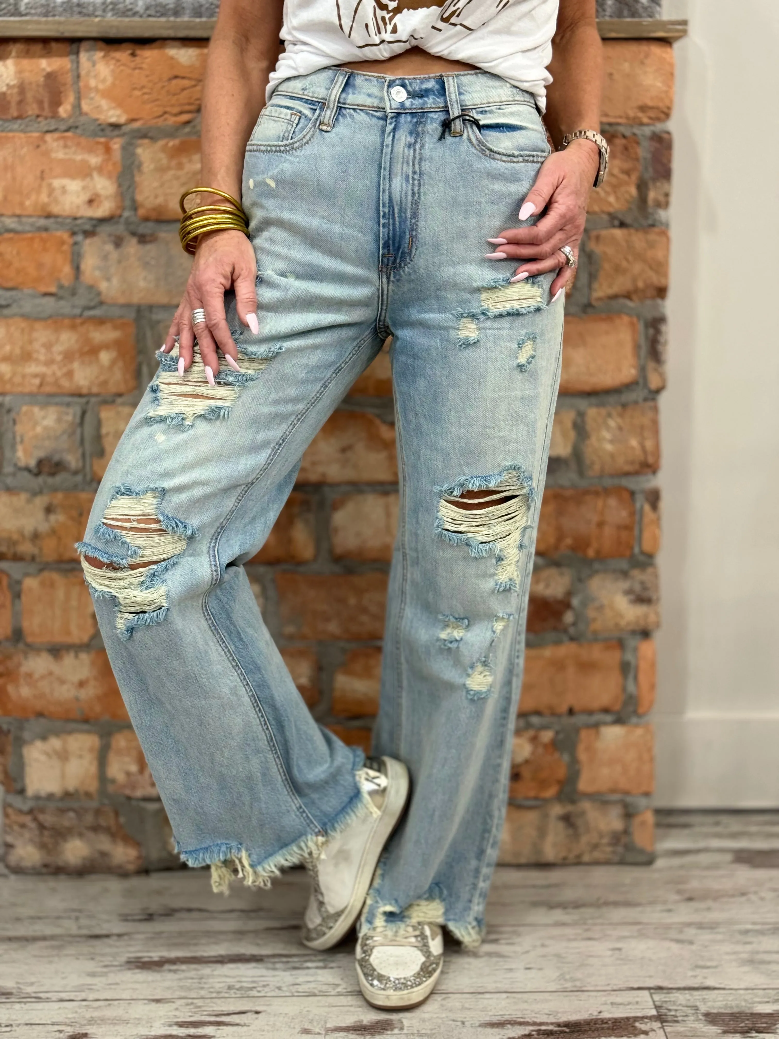 Distressed Asymmetric Hem Straight Leg Jeans