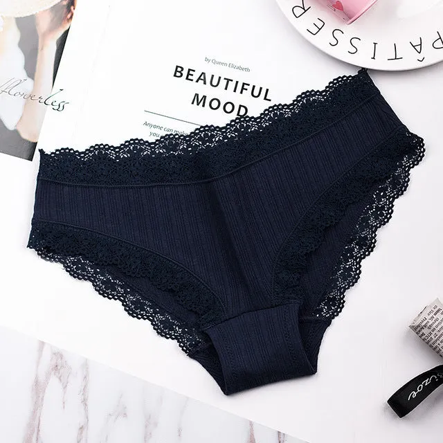 Famous Brand Women's Cotton Panties Female Lace Edge Breathable Underwear