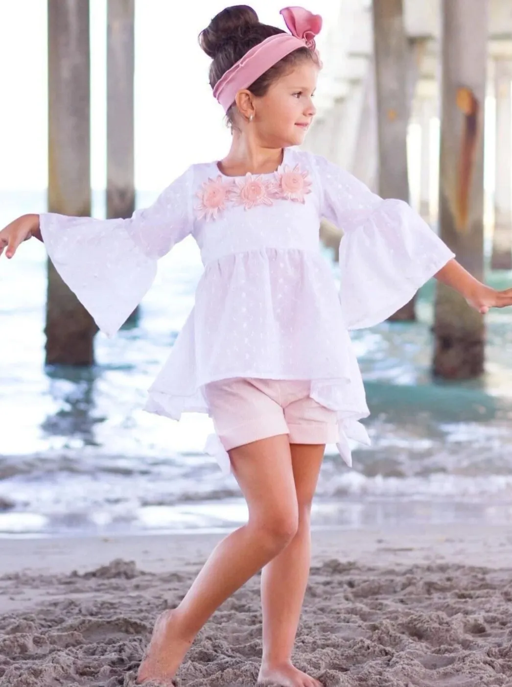 Girls Trimmed Boho Flared Sleeve Tunic And Cuffed Bow Short Set