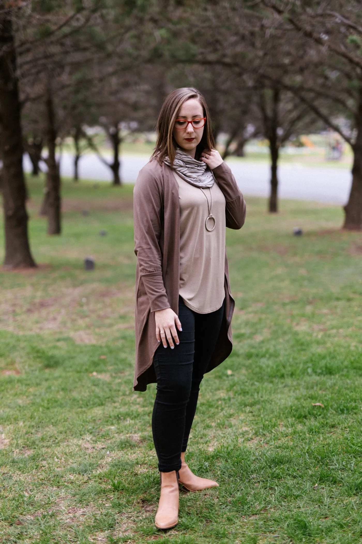 JANESSA Reversible Scarf in Sand Ripples with Taupe