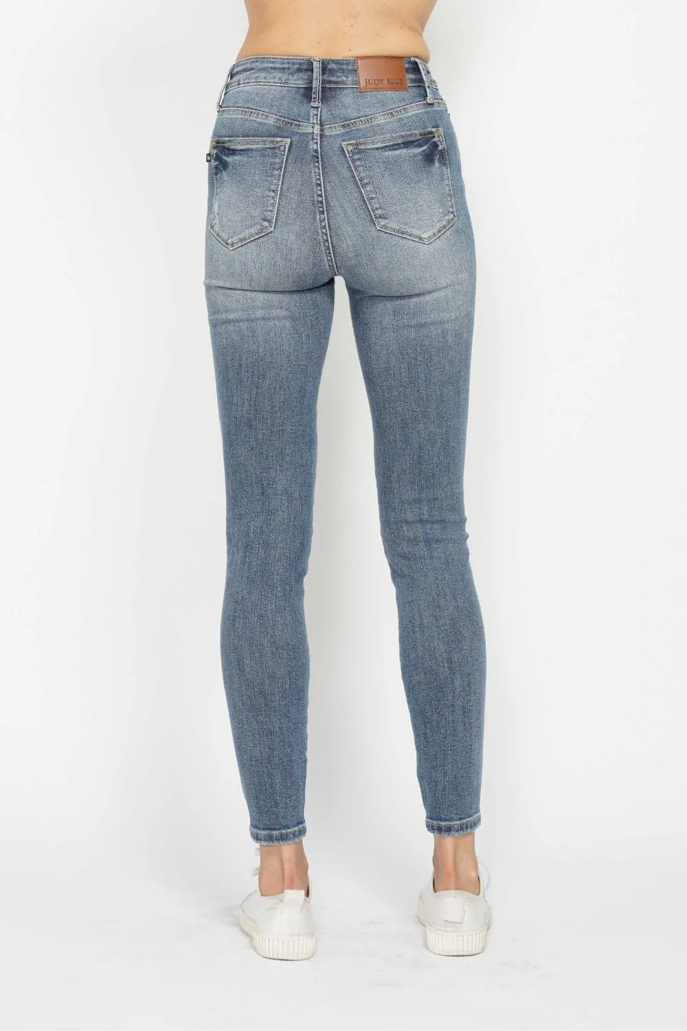 Judy Blue Tummy Control Contrast Wash Skinny Jeans