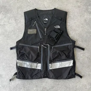 The North Face RARE 2000s tactical cargo vest (M)