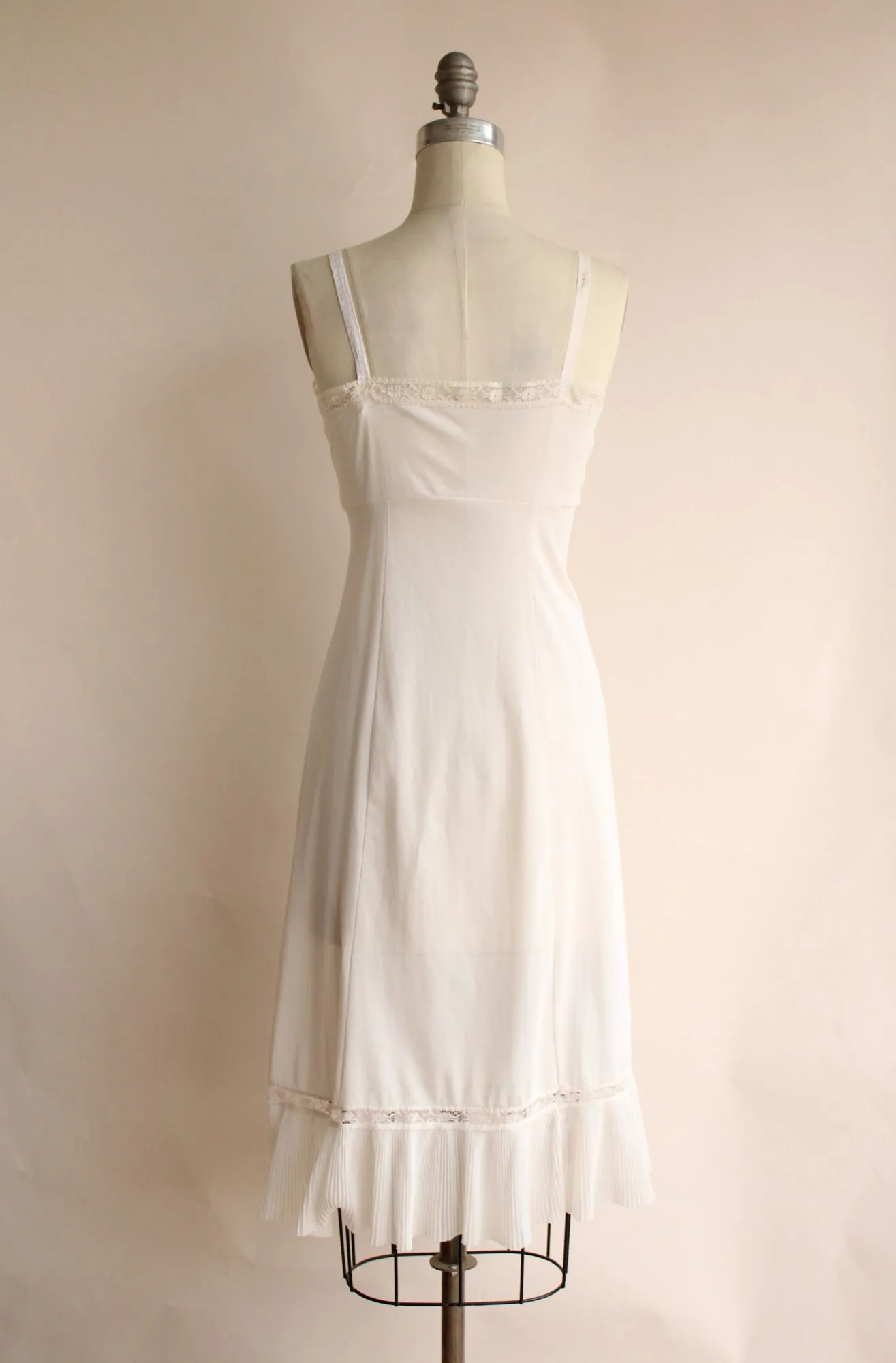 Vintage 1960s  Nylon Slip in Winter White