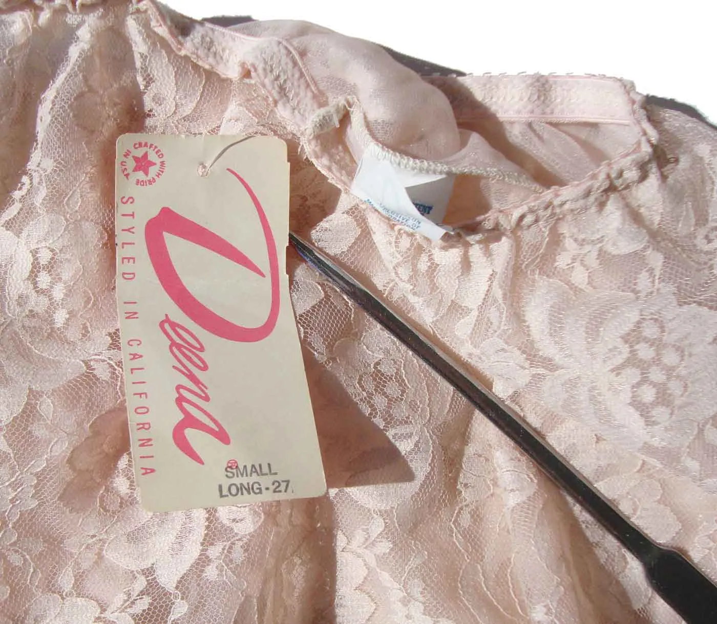 Vintage 70s Deena Half Slip Pink Lace S – Deadstock with Tag